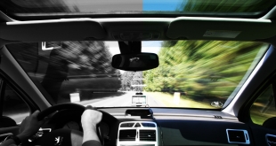 Как видят мир через лобовое стекло мужчины и женщины? Практичные советы.