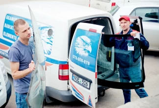 Установка стекла на трактор, погрузчик, комбайн service image:4