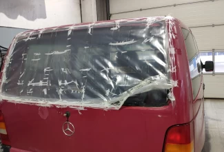 Заменить заднее стекло на микроавтобус, бус service image:3